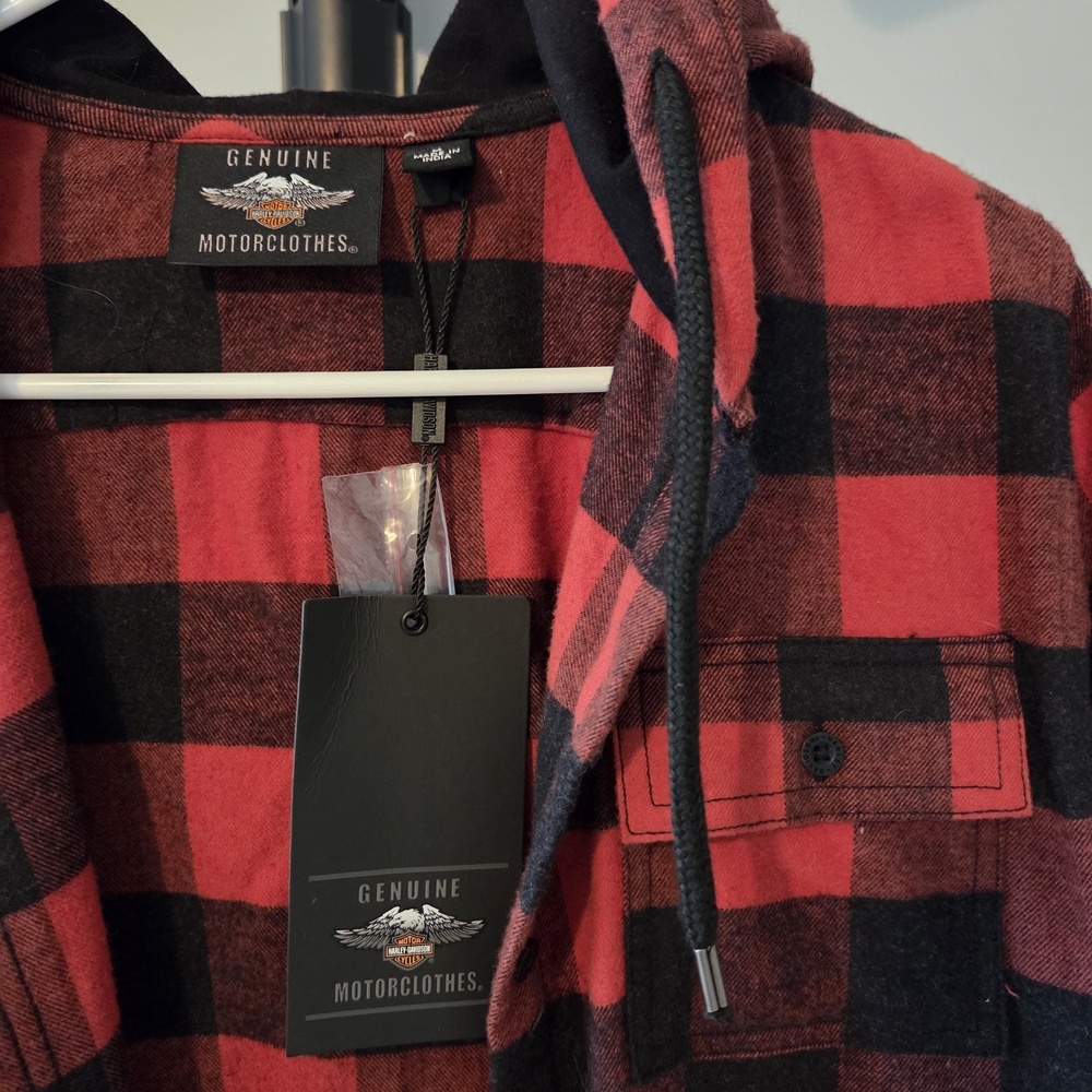 Harley-Davidson Red and Black Plaid Button Down Shirt - Picture 8 of 10